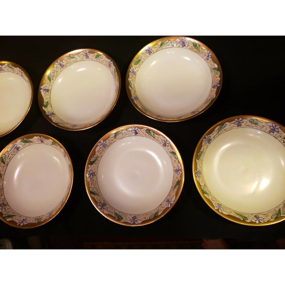 Antique Hutschenreuther Master w/ 6 Berry Bowls - Picture 5 of 9